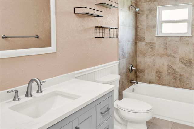 5556 MEMORIAL DRIVE, Orlando, FL 32821