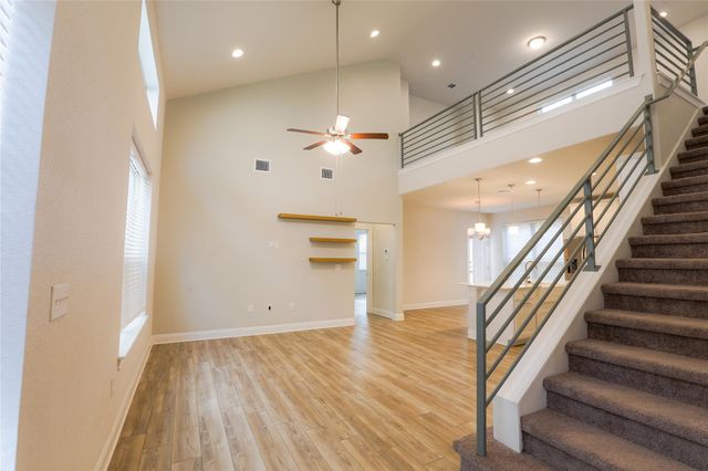 432 E Arrowhead Vine ST, Leander, TX 78641
