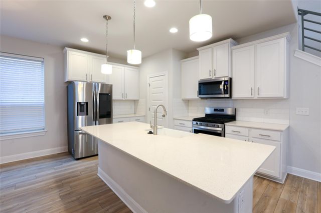 432 E Arrowhead Vine ST, Leander, TX 78641