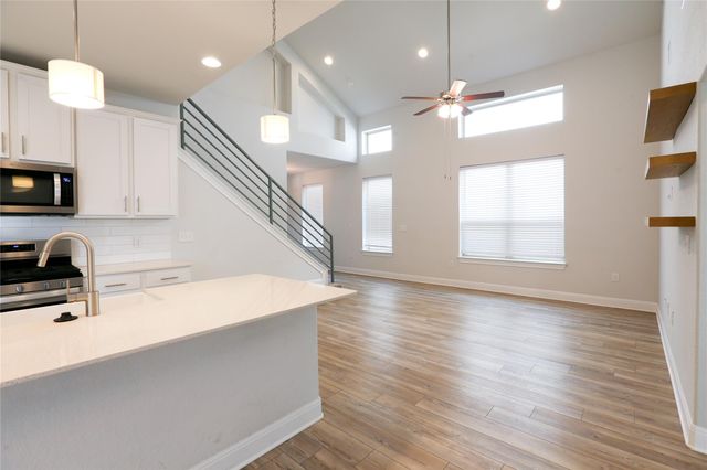 432 E Arrowhead Vine ST, Leander, TX 78641