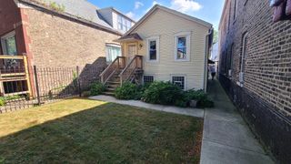 3627 S Damen Avenue, Chicago, IL 60609
