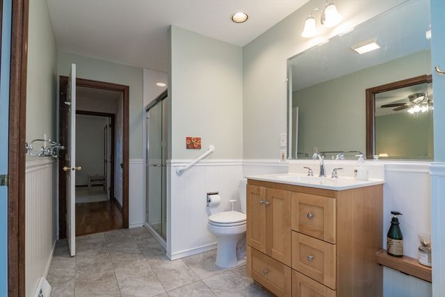 6 Castle Hill Road E, Agawam, MA 01001