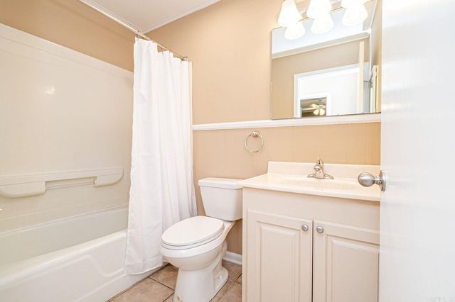 1222 Crestwood Dr., El Dorado, AR 71730