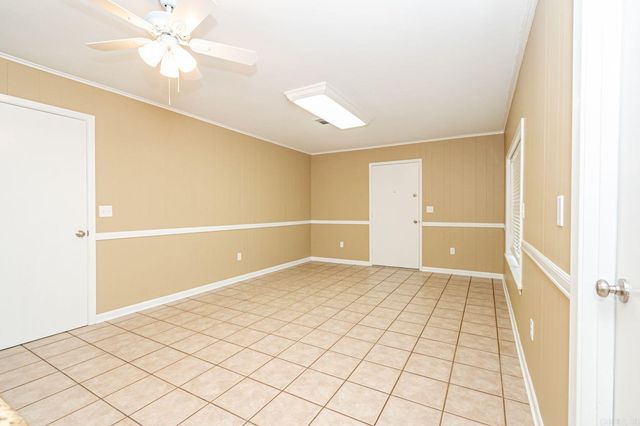 1222 Crestwood Dr., El Dorado, AR 71730