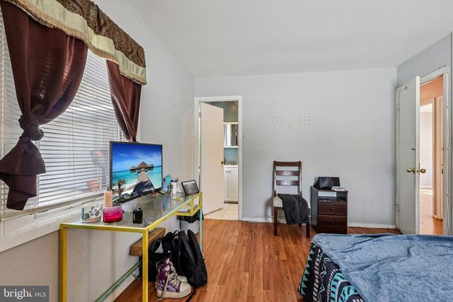 32 MILLBROOK DR, Willingboro, NJ 08046