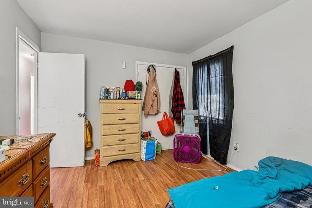 32 MILLBROOK DR, Willingboro, NJ 08046