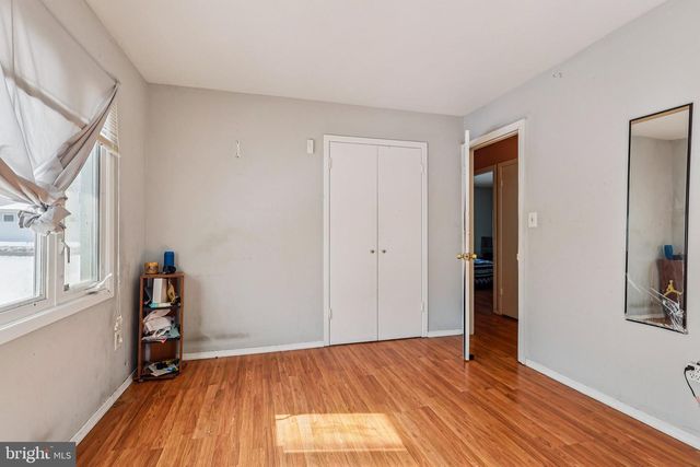 32 MILLBROOK DR, Willingboro, NJ 08046