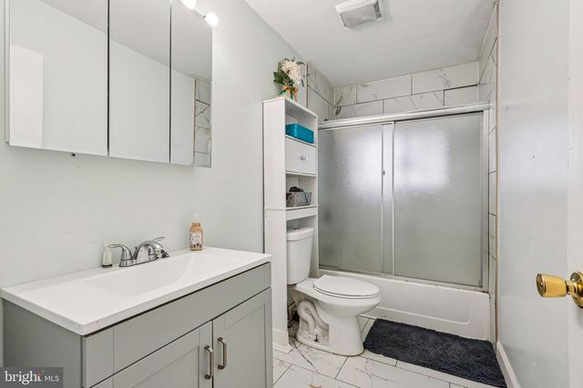 32 MILLBROOK DR, Willingboro, NJ 08046