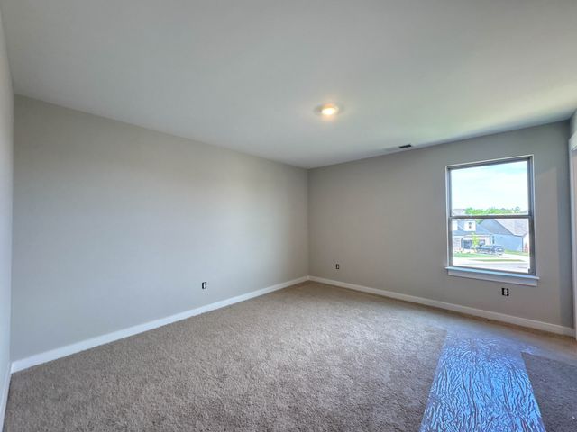 106 Turf Way Street, Gallatin, TN 37066