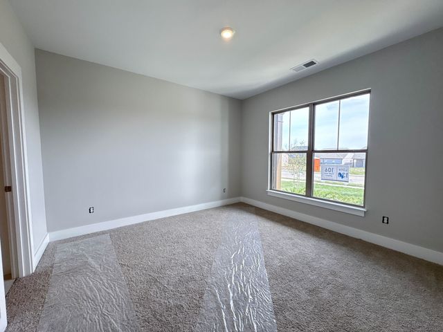 106 Turf Way Street, Gallatin, TN 37066