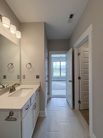 106 Turf Way Street, Gallatin, TN 37066