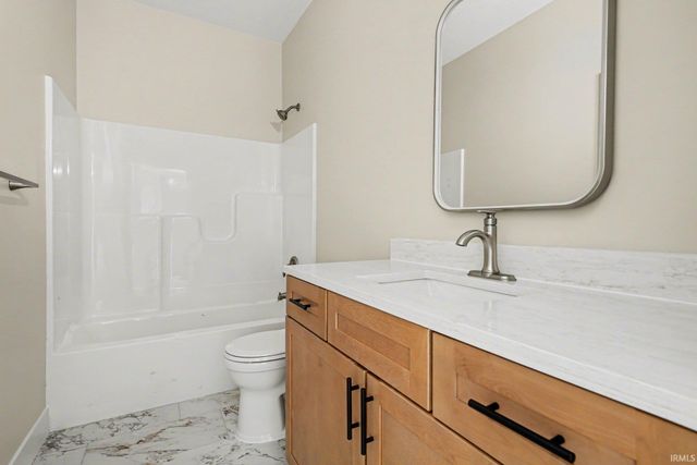 20470 Longboat Court, Bristol, IN 46507
