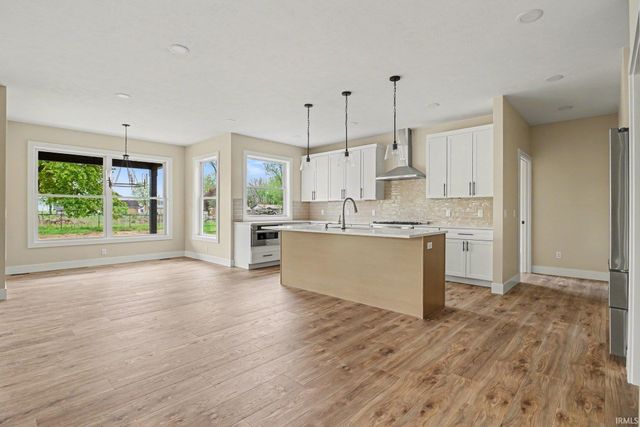 20470 Longboat Court, Bristol, IN 46507