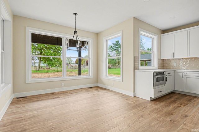 20470 Longboat Court, Bristol, IN 46507