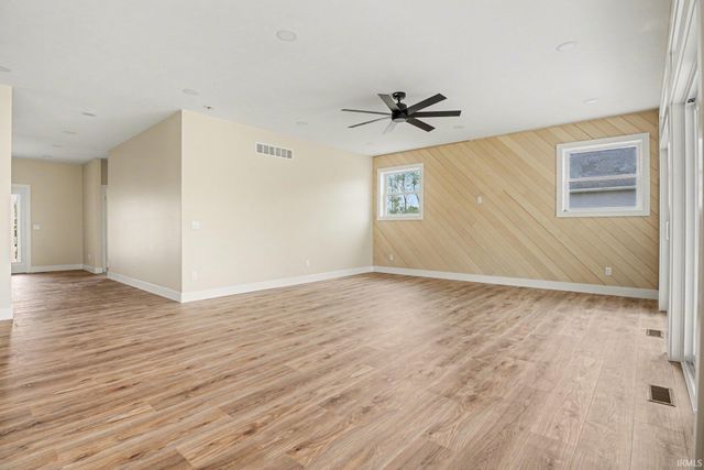 20470 Longboat Court, Bristol, IN 46507
