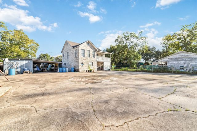 8023 Findlay Street, Houston, TX 77017