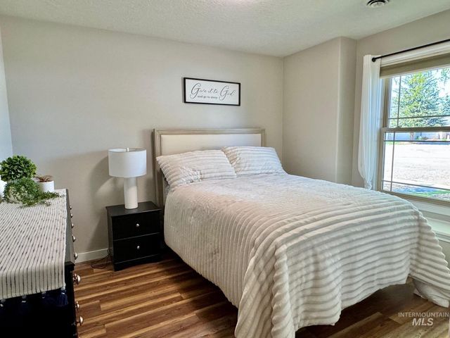 16825 N Darmady, Nampa, ID 83687