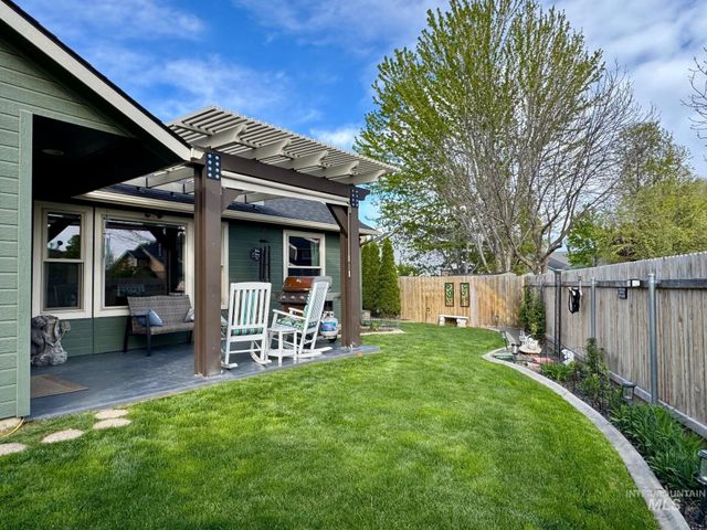 16825 N Darmady, Nampa, ID 83687