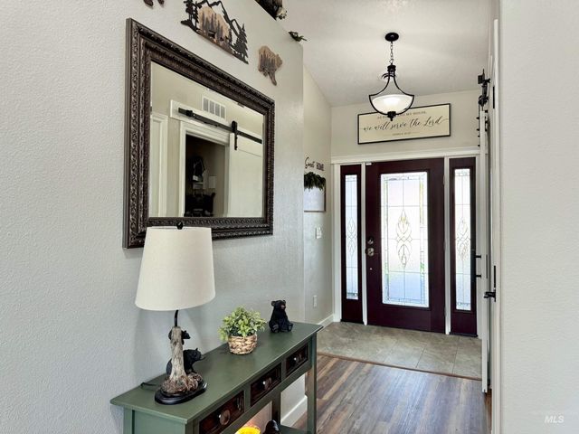 16825 N Darmady, Nampa, ID 83687