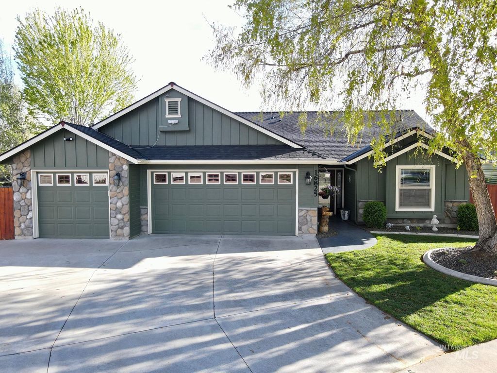 16825 N Darmady, Nampa, ID 83687