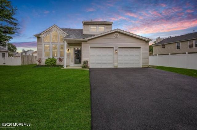 23 Sami Drive, Howell, NJ 07731