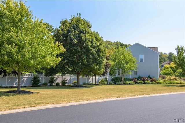 4590 Moonglow Drive, Onondaga, NY 13078