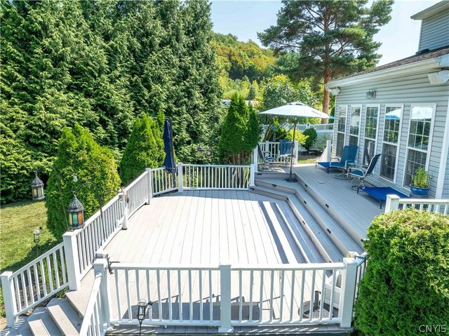 4590 Moonglow Drive, Onondaga, NY 13078