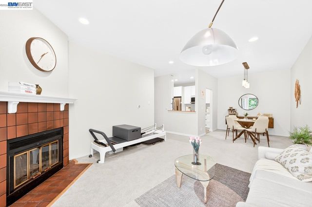 39931 Cedar Blvd 309, Newark, CA 94560