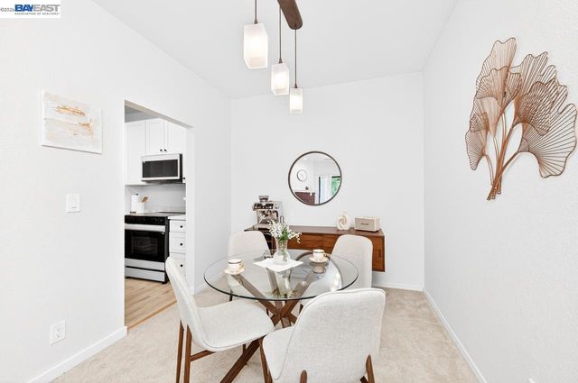 39931 Cedar Blvd 309, Newark, CA 94560