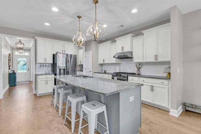 271 Palmetto Walk Drive, Summerville, SC 29483