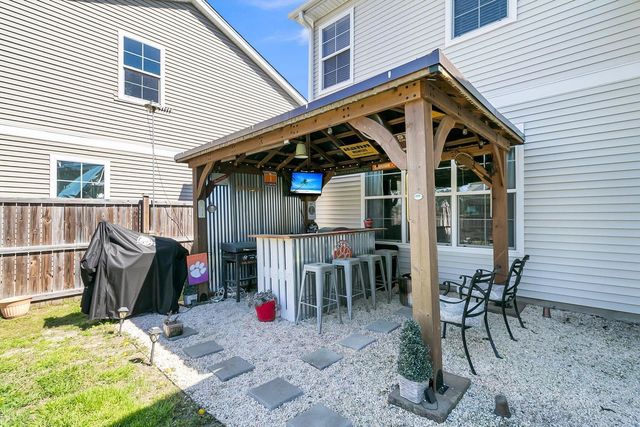 271 Palmetto Walk Drive, Summerville, SC 29483