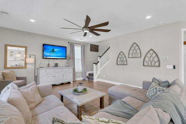 271 Palmetto Walk Drive, Summerville, SC 29483