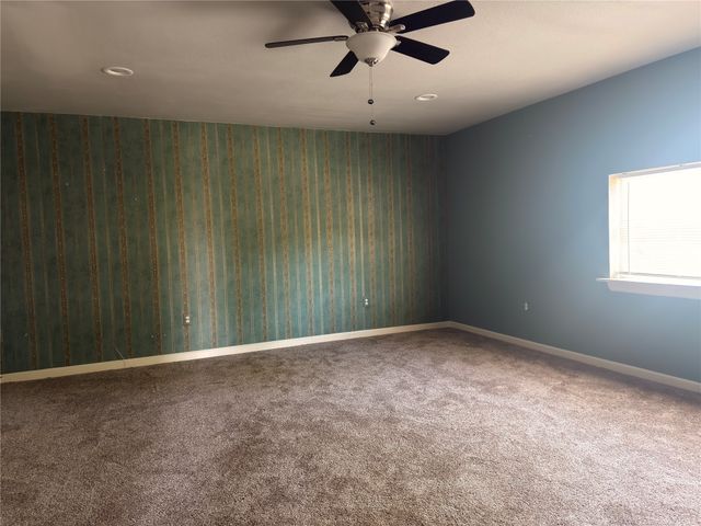 220 Bella Vista Drive, West Tawakoni, TX 75474