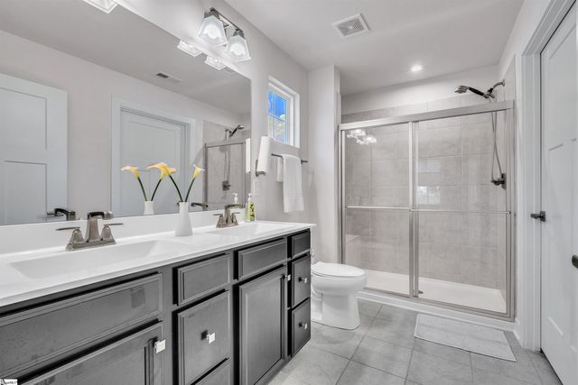 114 Sylvester Street, Fountain Inn, SC 29644