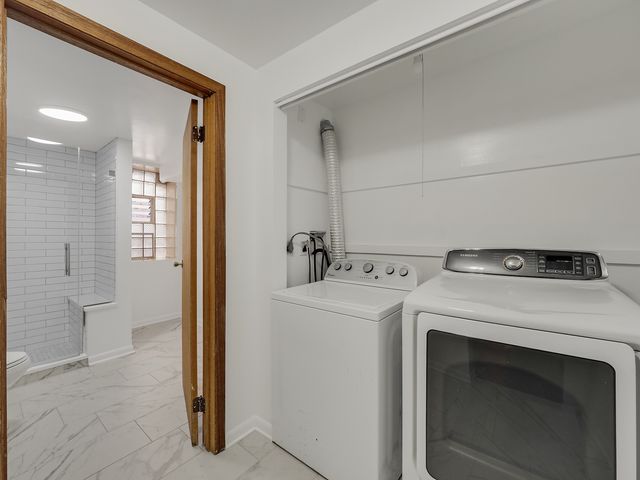 4942 N Sheridan Road 7, Chicago, IL 60604