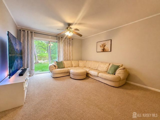 161 Applegate Lane, East Brunswick, NJ 08816