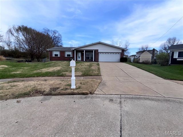 4147 Bain Court Court, Bridgeton, MO 63044