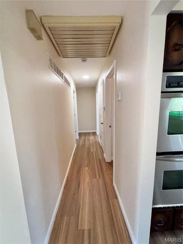 4147 Bain Court Court, Bridgeton, MO 63044