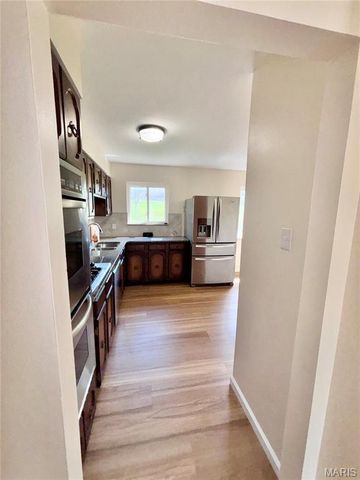 4147 Bain Court Court, Bridgeton, MO 63044