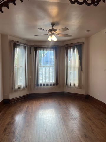 1921 N Pulaski Road 1, Chicago, IL 60639