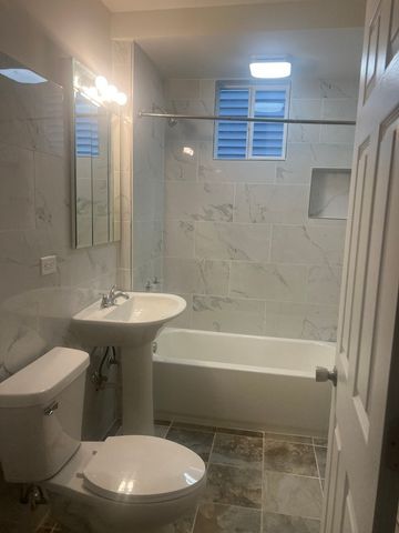 1921 N Pulaski Road 1, Chicago, IL 60639