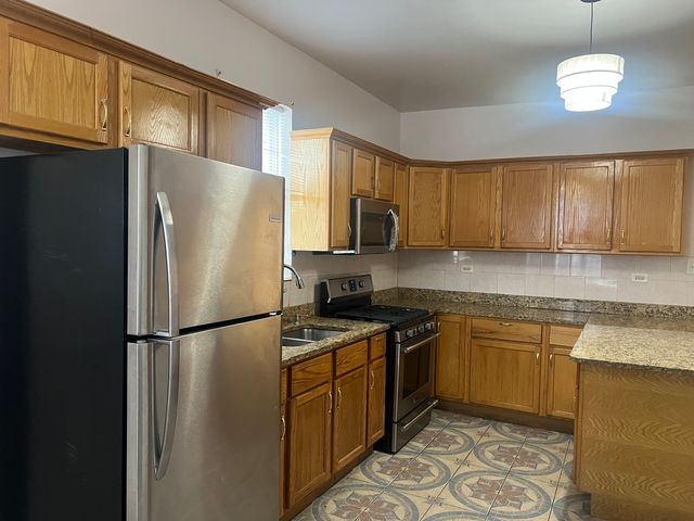 1921 N Pulaski Road 1, Chicago, IL 60639