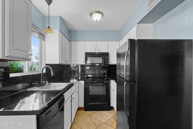 4600 N 68TH Street 379, Scottsdale, AZ 85251