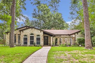 2123 Laurel Hill Drive, Kingwood, TX 77339