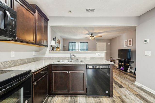 2336 Convention Way, Murfreesboro, TN 37130