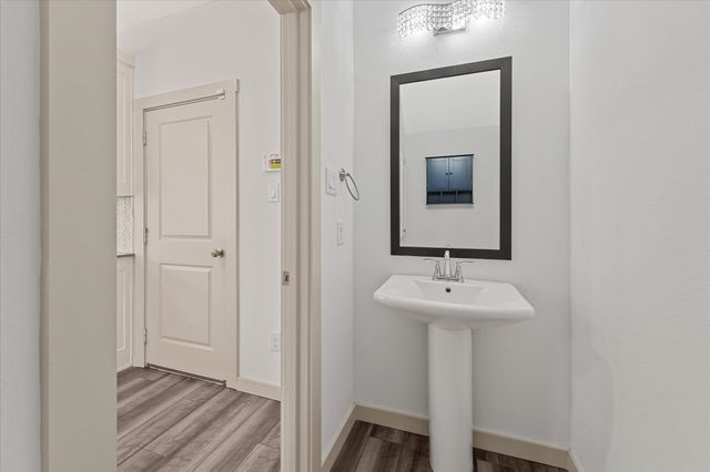 691 Vista Oaks Road, Lewisville, TX 75067