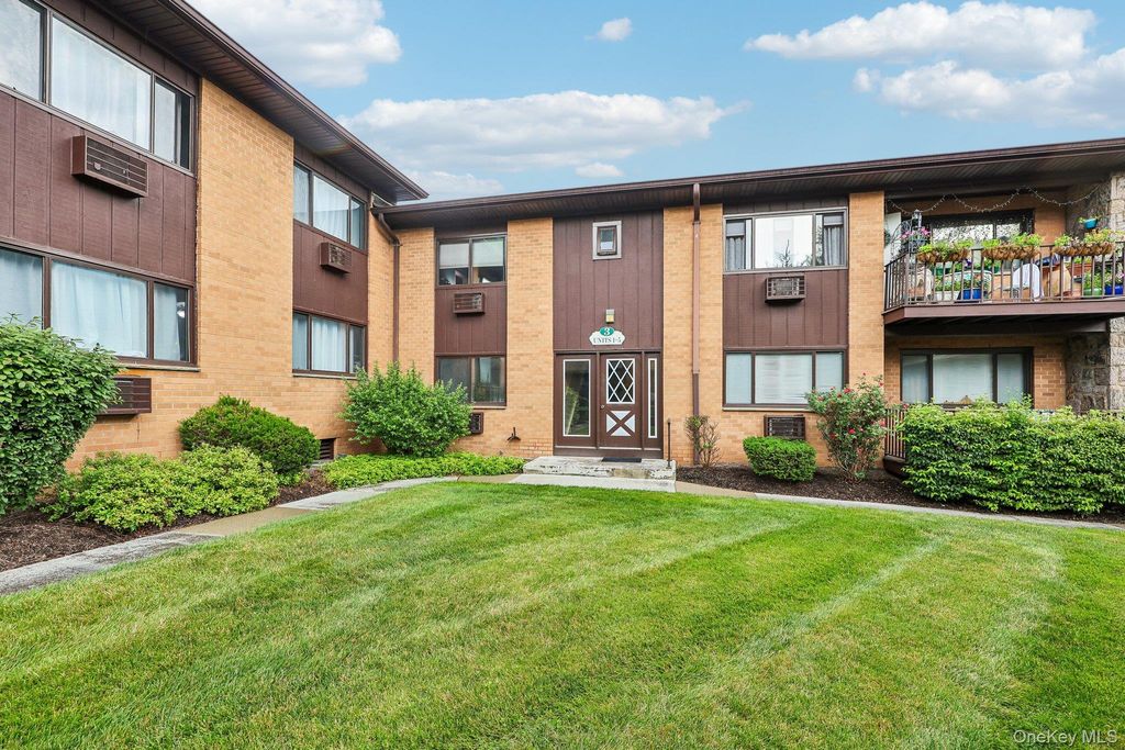 3 W Lawrence Park Drive 3, Piermont, NY 10968