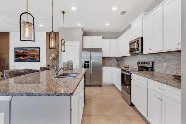 108 JETTY WAY, Davenport, FL 33897