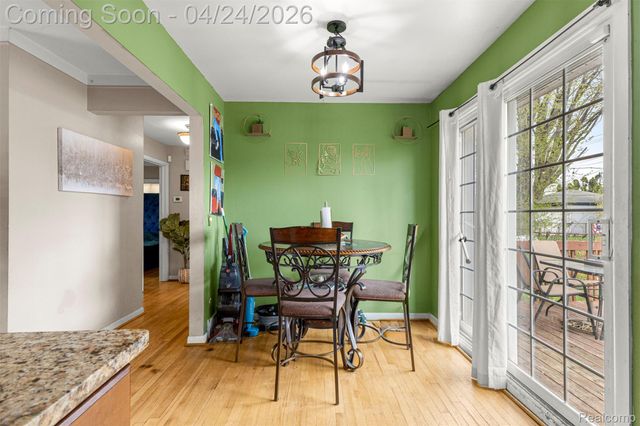 18266 Macarthur Street, Redford Charter Township, MI 48240