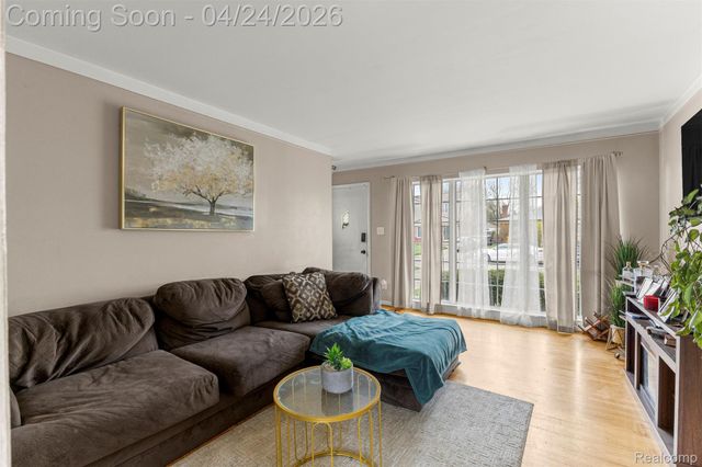 18266 Macarthur Street, Redford Charter Township, MI 48240